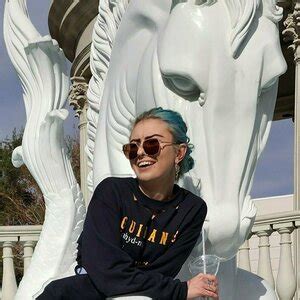Waifuafterhours yurrrilol azulaasky azulaskyy Nude OnlyFans .